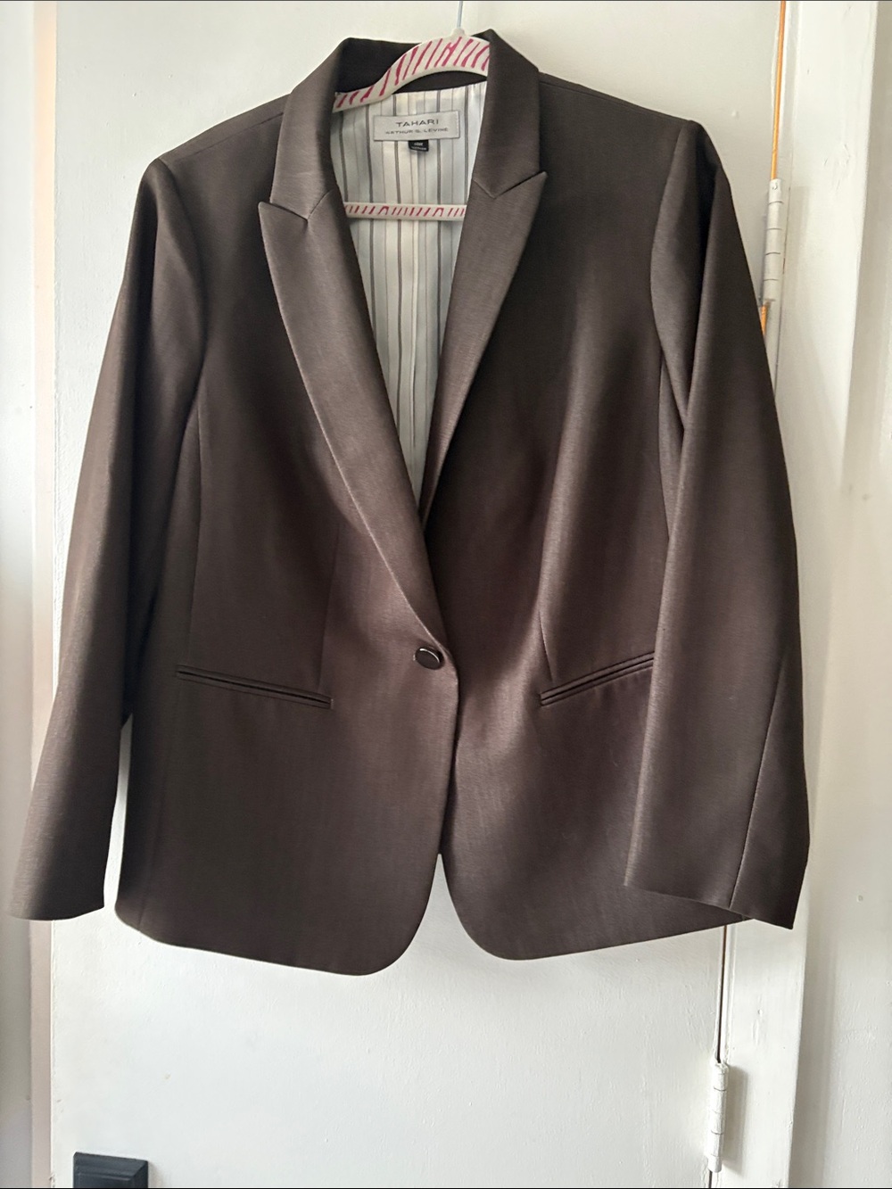 Tahari Women's Brown Single-Button Blazer